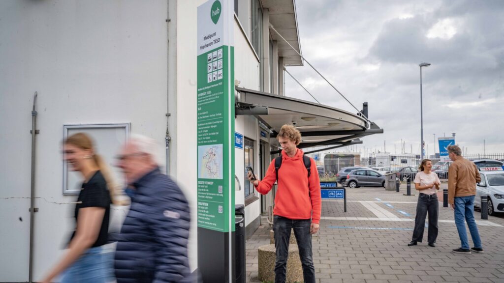 Mobipunt bij Teso haven Den Helder waar je informatie kan vinden over het transport