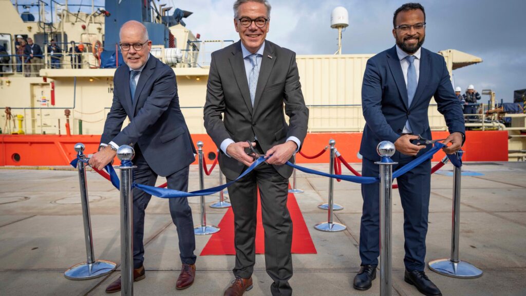 Gerenoveerde Kade aan het Nieuwe Werk wordt officieel geopend