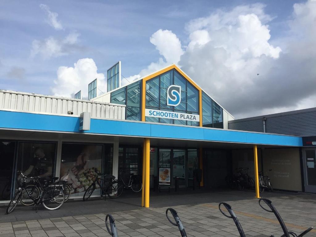 Winkelen Schootenplaza