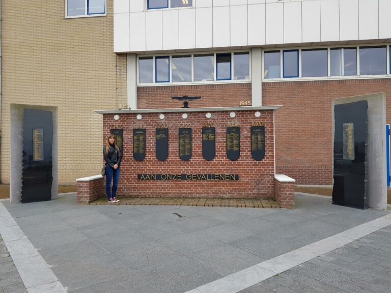 Hr. M. O 16 herdenking oorlog Den Helder