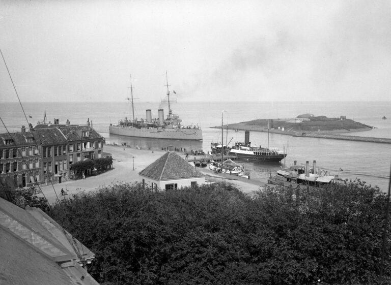 Spookstad Den Helder peperhuisje