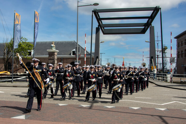 Koningsmars Koninklijke Marine op Willemsoord