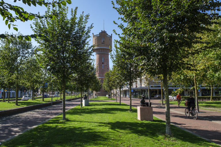 250915-park-ri-watertoren