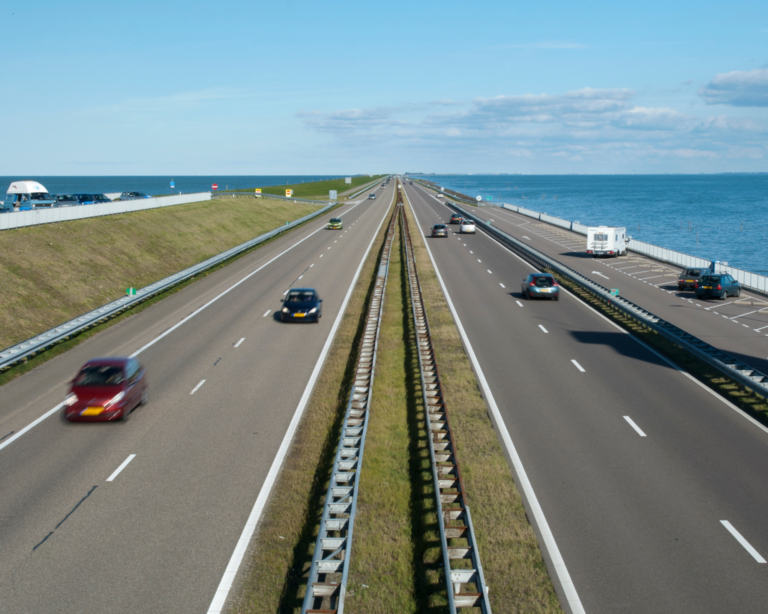 Afsluitdijk-2048x1638