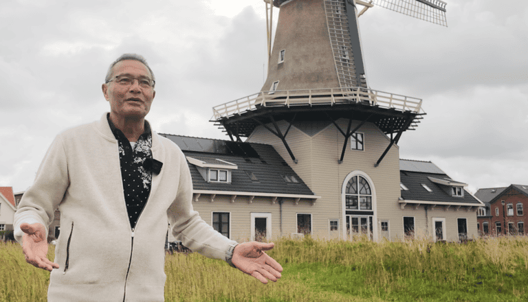 Ronald voor Molen De Goede Verwachting